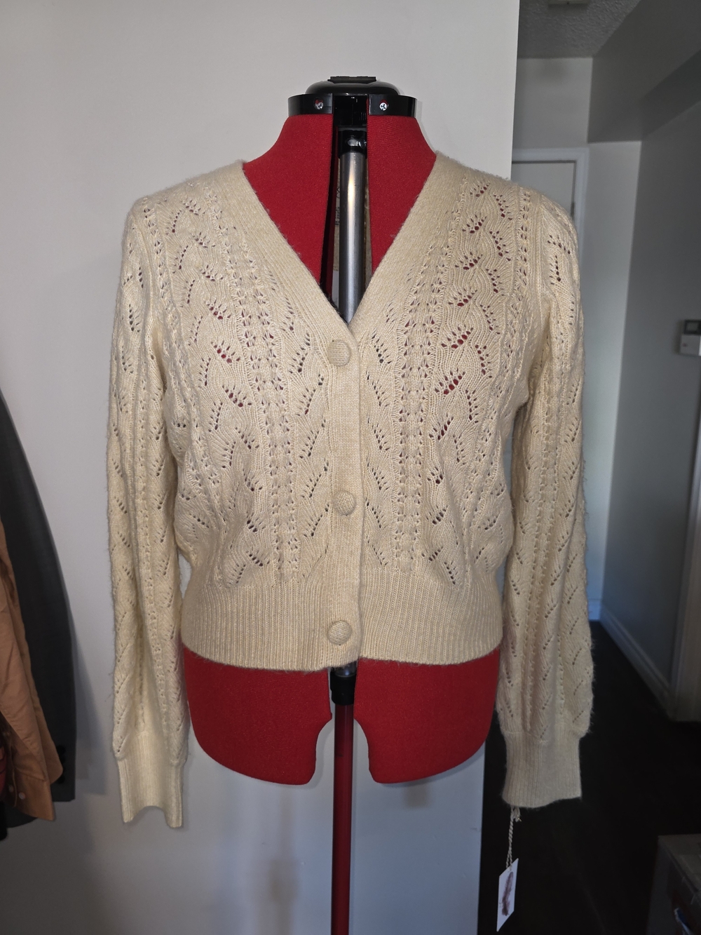 Jessica Simpson Cream Openwork V-Neck Button Cardigan